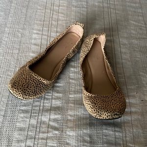 Ladies animal print flats